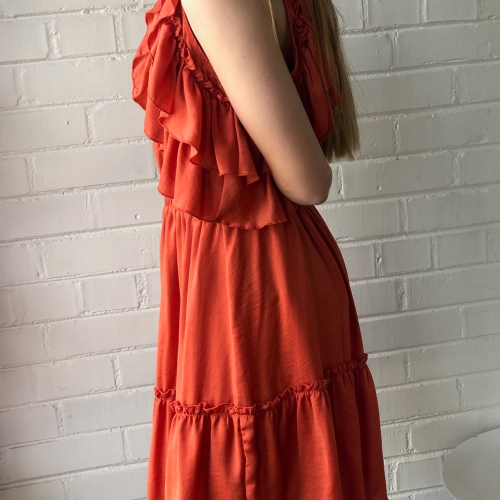 Spring Dress with Ruffles - Picture 3 of 3